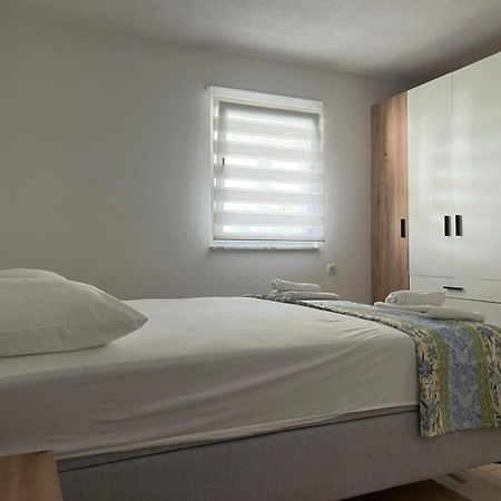 Apartman Vucemil Orebić Exterior foto